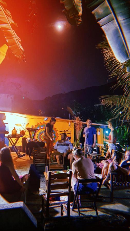 Sintonia Surf Hostel E Bar Ubatuba Dış mekan fotoğraf