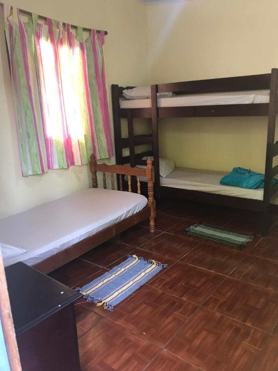 Sintonia Surf Hostel E Bar Ubatuba Oda fotoğraf