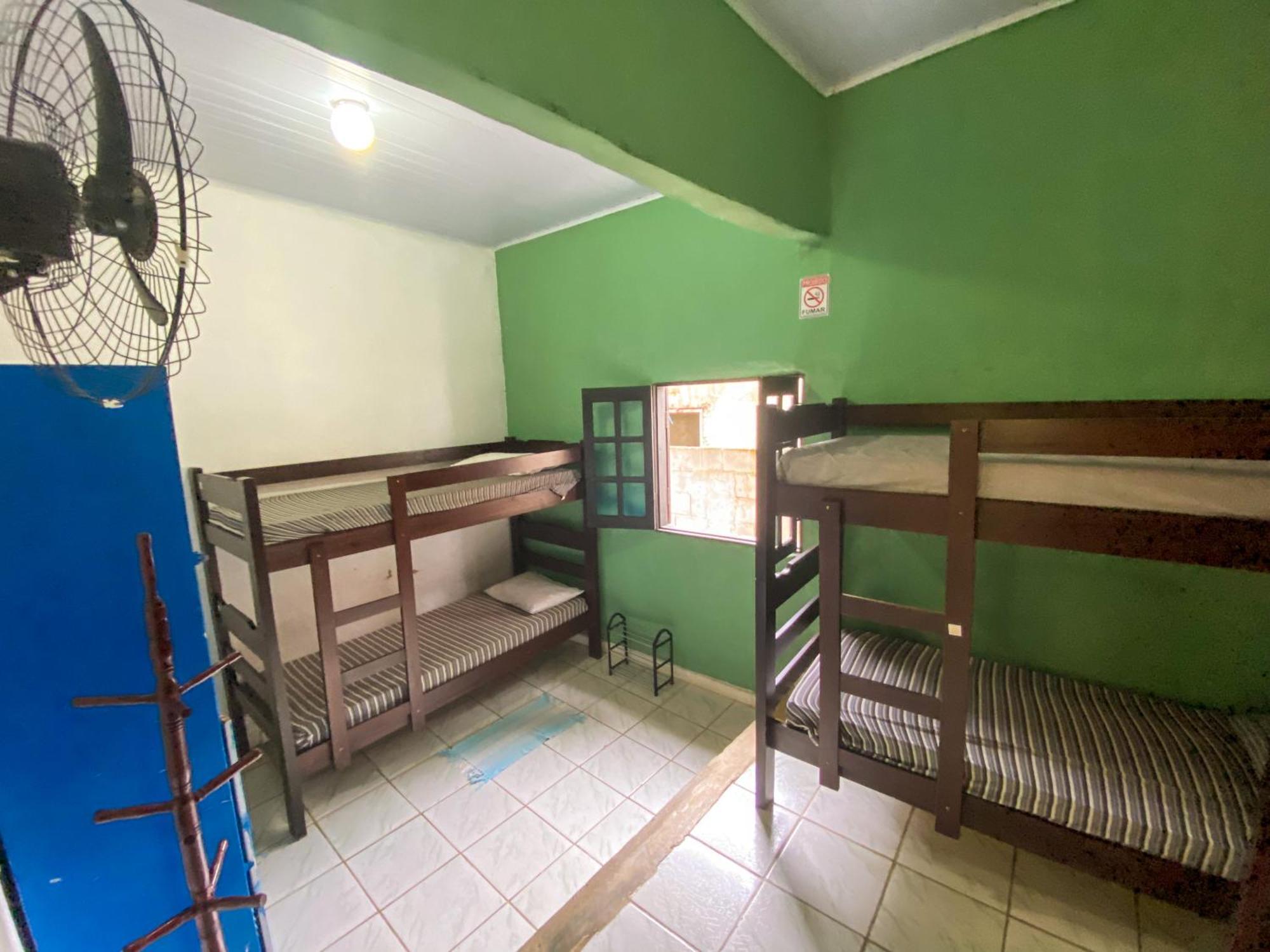Sintonia Surf Hostel E Bar Ubatuba Oda fotoğraf